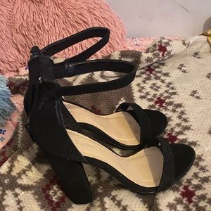 size 6.5 black heels